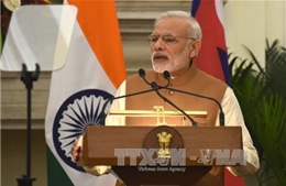 Thủ tướng Ấn Độ thảo luận với các tư lệnh quân đội về vấn đề an ninh